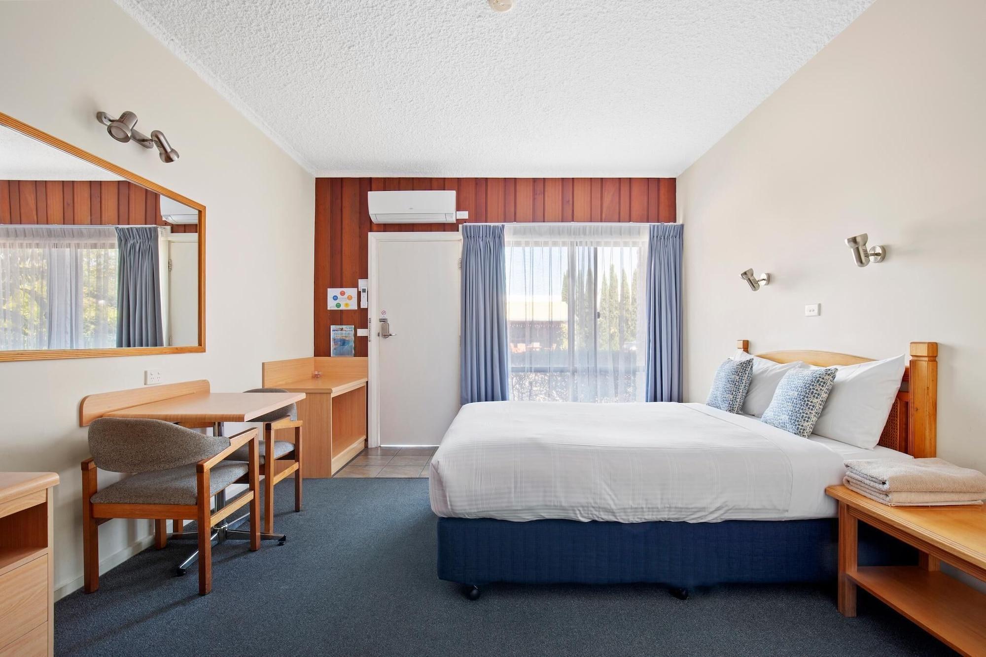 Banjo Paterson Motor Inn Lakes Entrance Εξωτερικό φωτογραφία