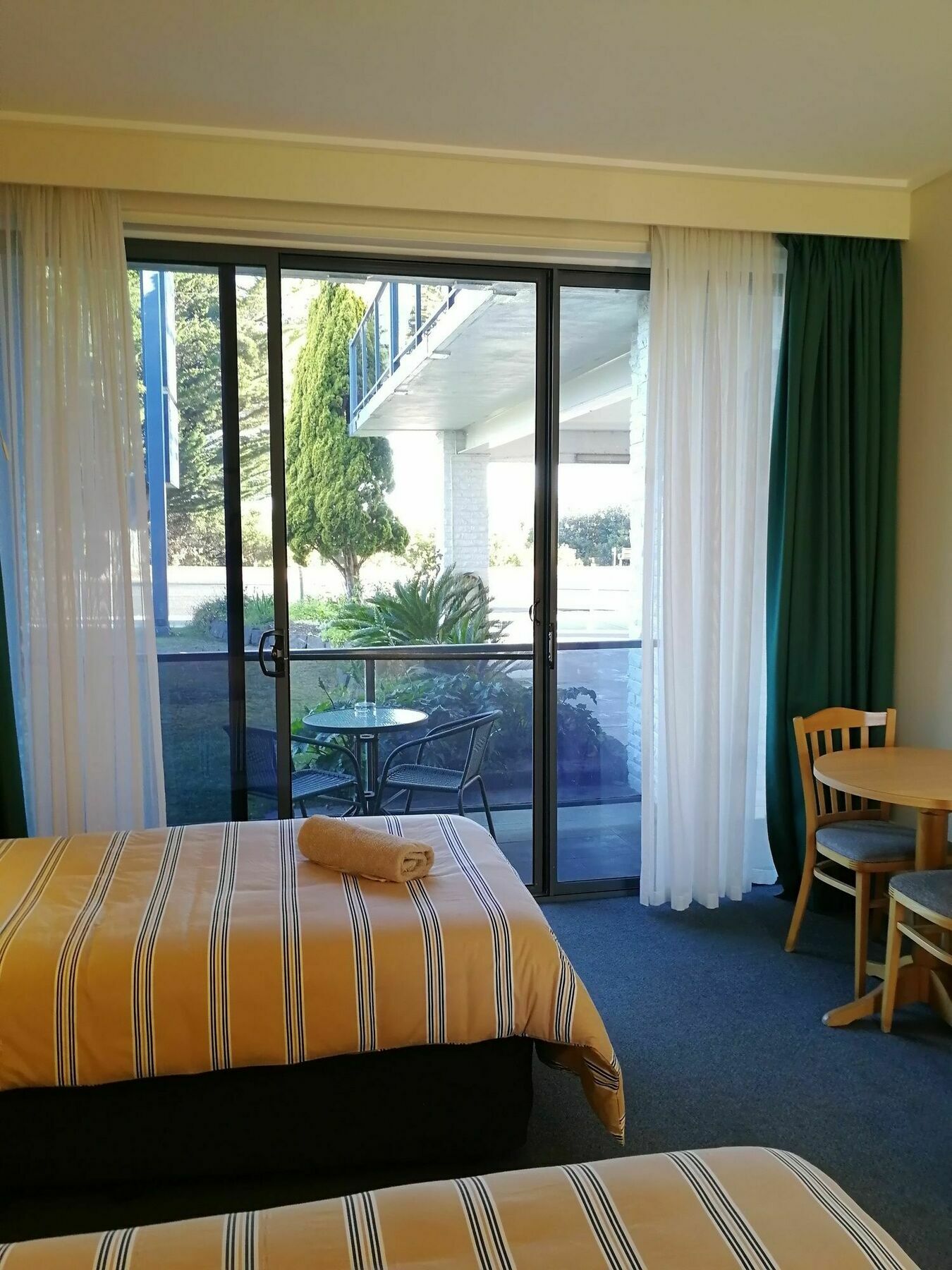 Banjo Paterson Motor Inn Lakes Entrance Εξωτερικό φωτογραφία